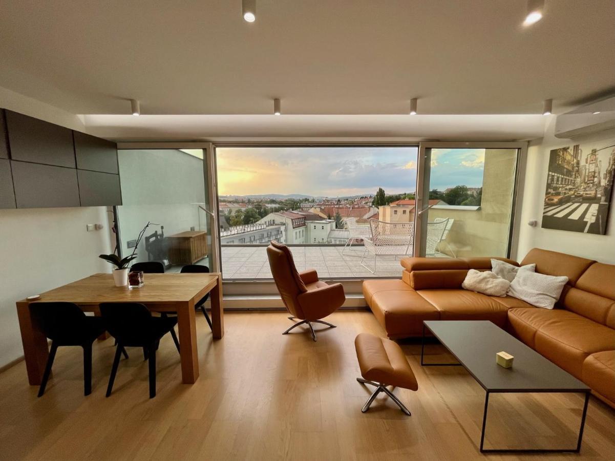 Brno City Center Apartment With Parking And A Big Terrace Exteriér fotografie